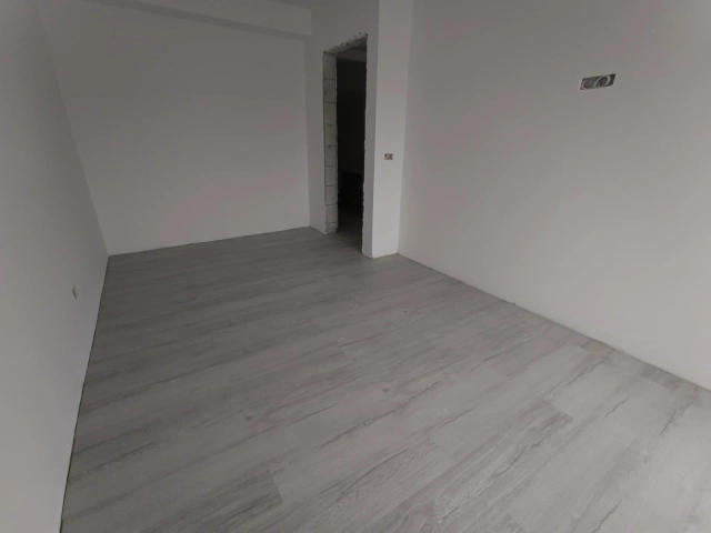 Casa 4 camere - Rediu