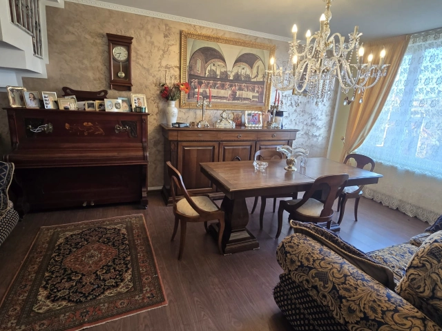Casa 5 camere - Breazu
