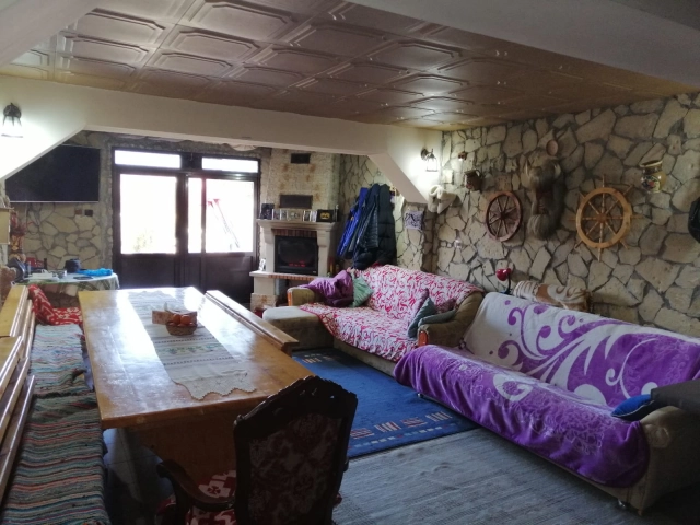 Casa 5 camere - Visani