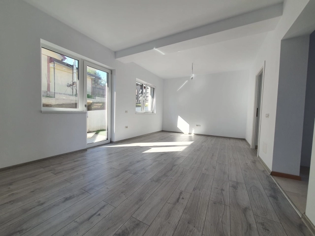 Casa 4 camere - Bucium
