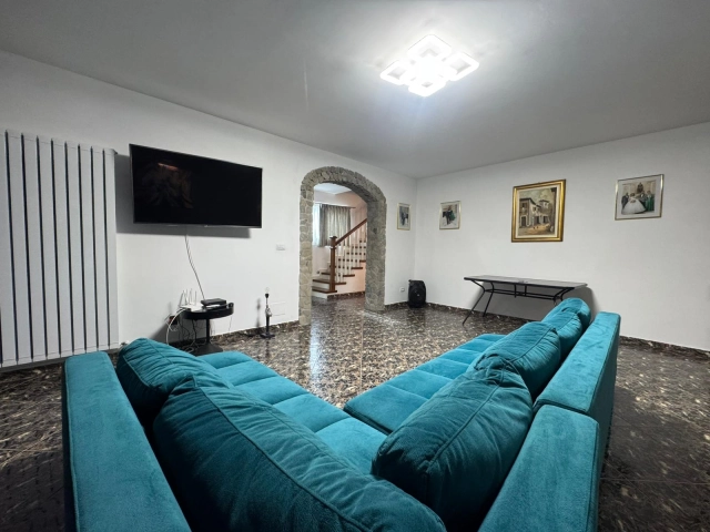 Casa 4 camere - Tomesti