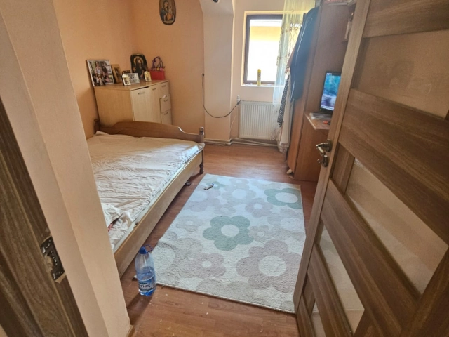 Casa 8 camere - CUG