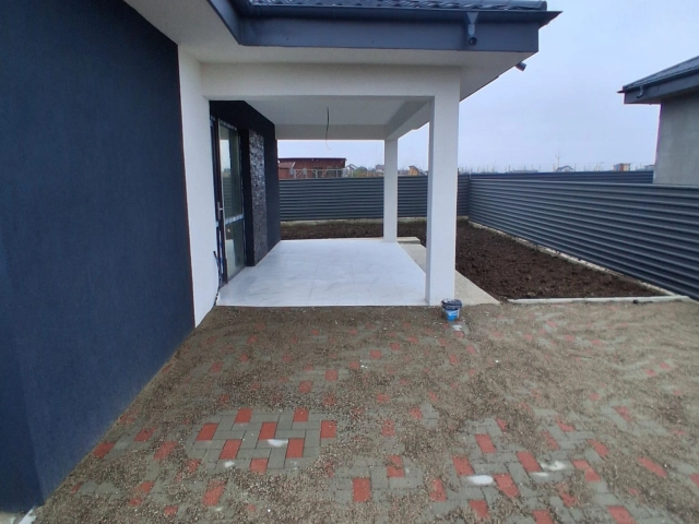 Casa 4 camere - Vorovesti