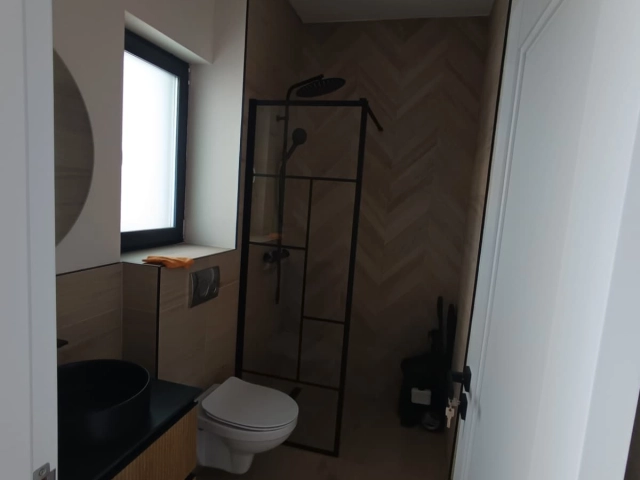 Casa 4 camere - Miroslava