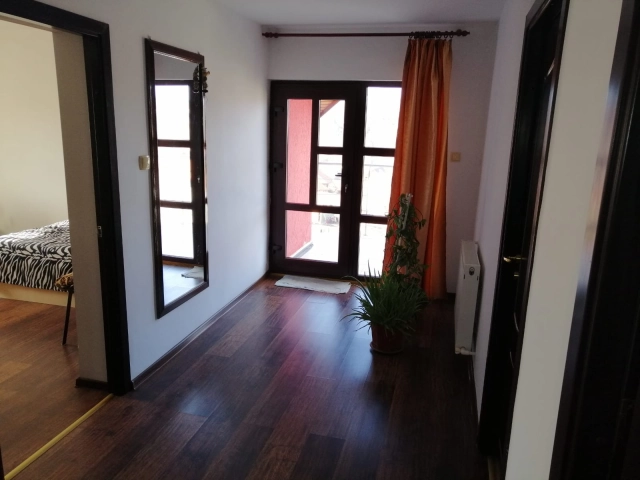 Casa 5 camere - Visani