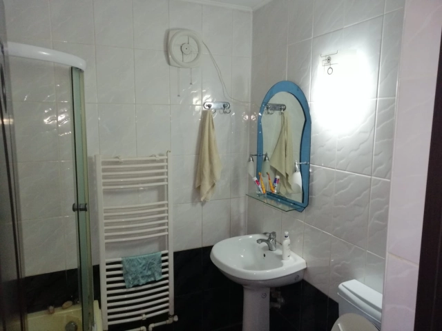 Casa 5 camere - Visani