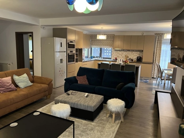 Casa 5 camere - Popas Pacurari