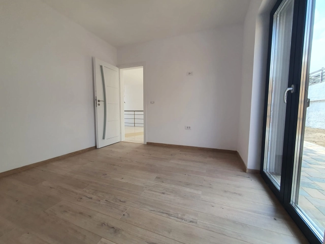 Casa 3 camere - CUG
