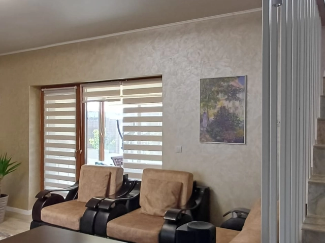 Casa 4 camere - Miroslava