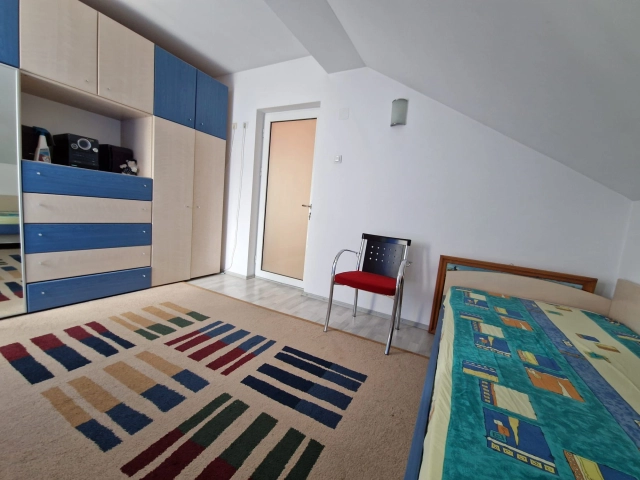 Casa 4 camere - Bucium
