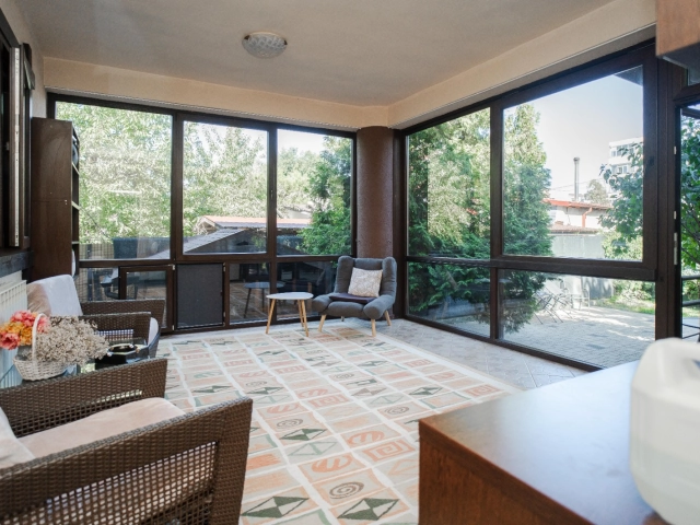 Casa 10 camere - Tatarasi