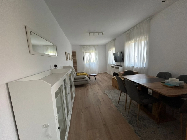 Casa 4 camere - Breazu