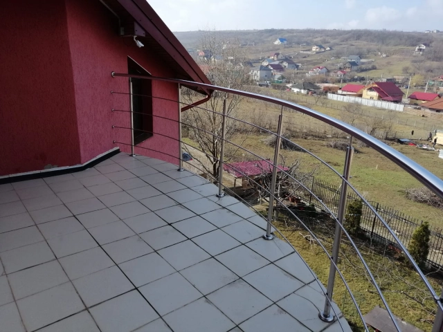 Casa 5 camere - Visani