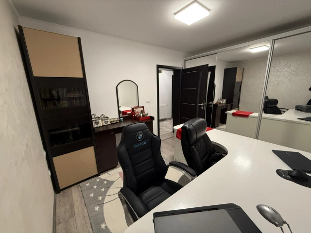 Casa 5 camere - Valea Adanca