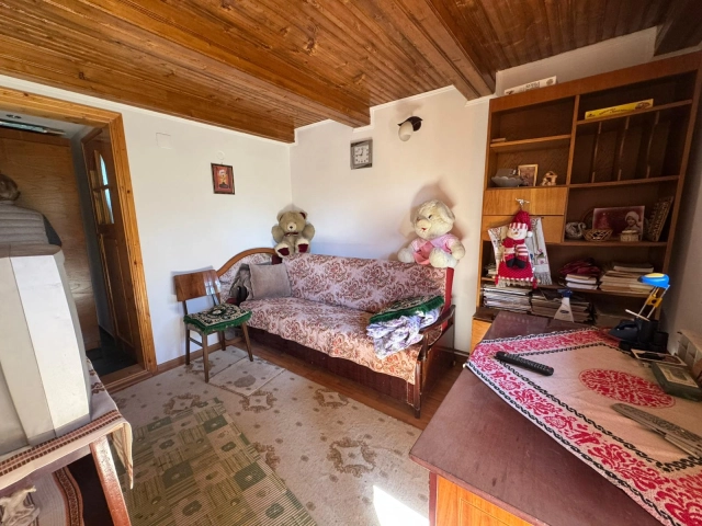 Casa 3 camere - Bucium