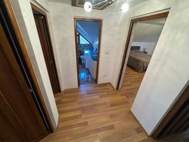Casa 4 camere - Tomesti