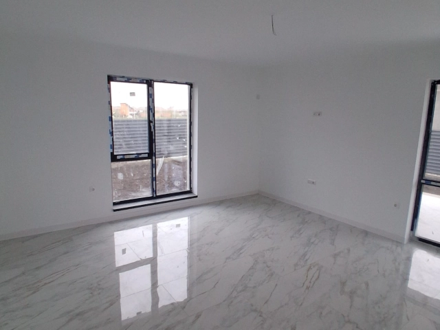Casa 4 camere - Vorovesti
