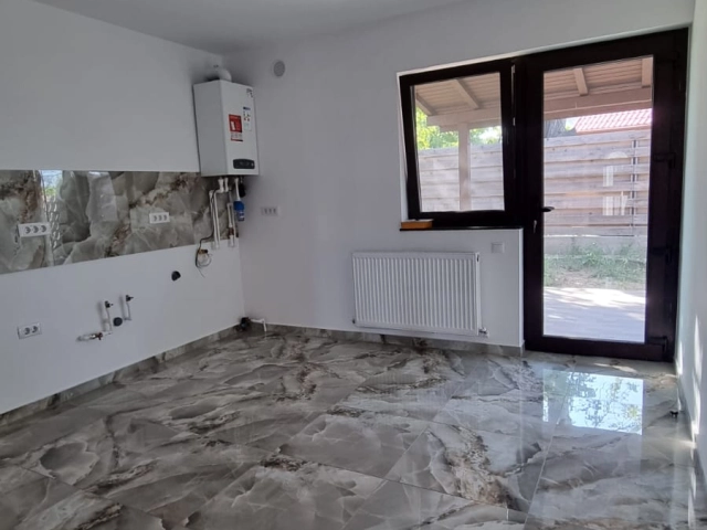 Casa 3 camere - Horpaz