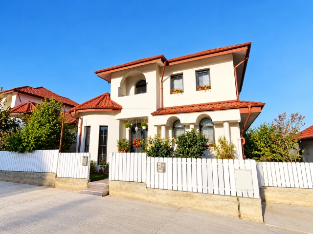 Casa 3 camere - Miroslava