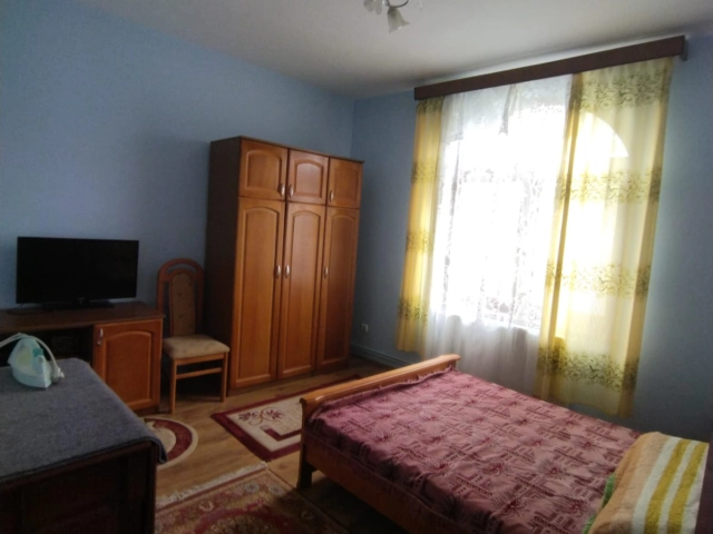 Casa 5 camere - Copou
