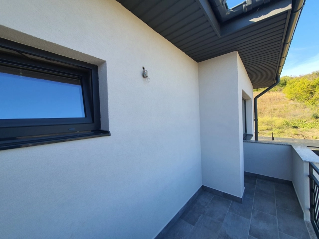 Casa 4 camere - Bucium