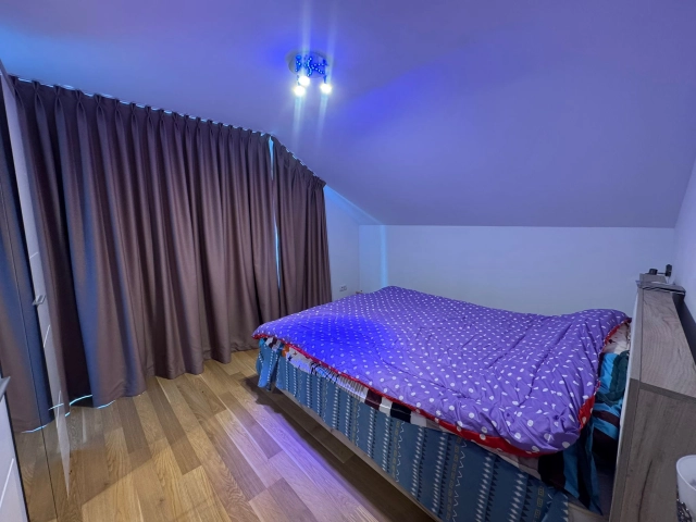 Casa 4 camere - Tomesti