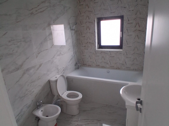 Casa 4 camere - Vorovesti