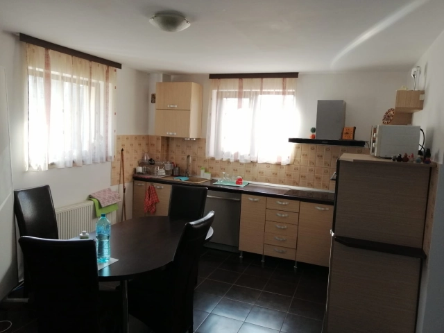 Casa 5 camere - Visani