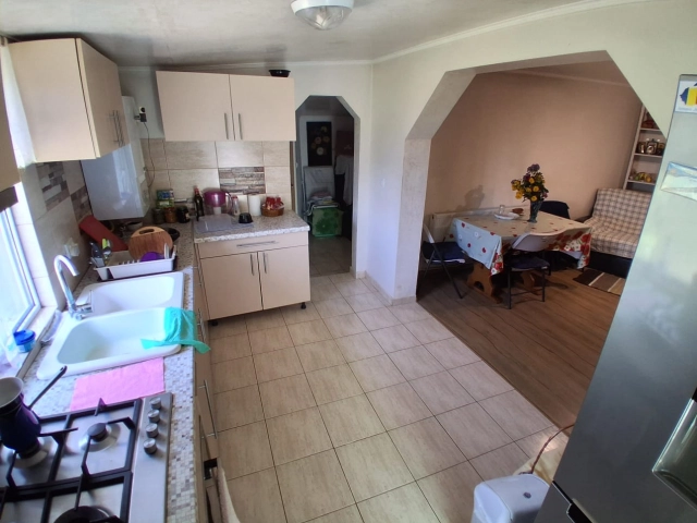 Casa 5 camere - Tatarasi