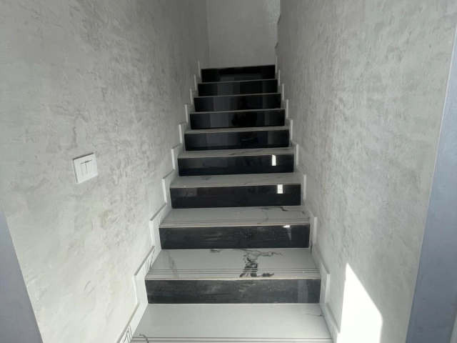 Casa 4 camere - Rediu