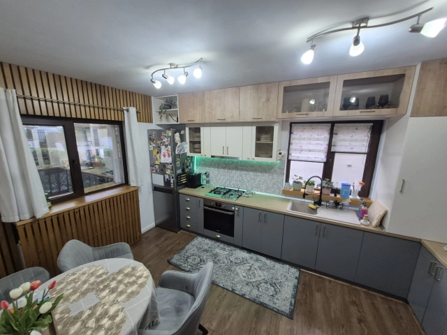 Casa 4 camere - CUG