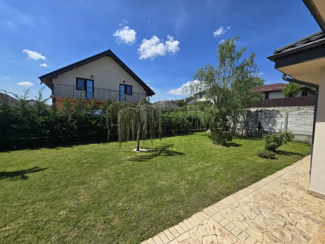 Casa 5 camere - Visani