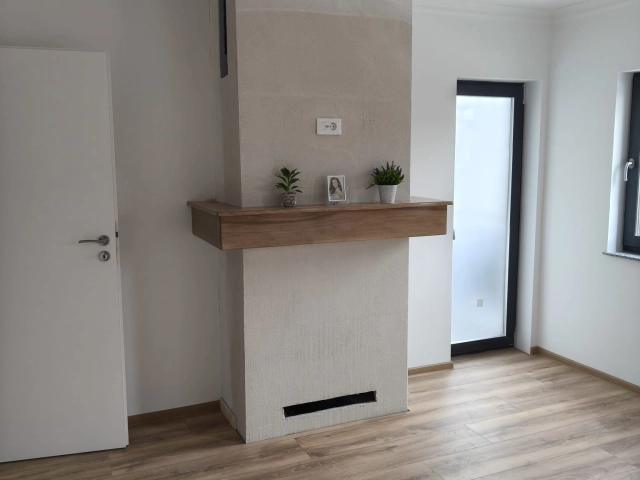Casa 4 camere - Barnova