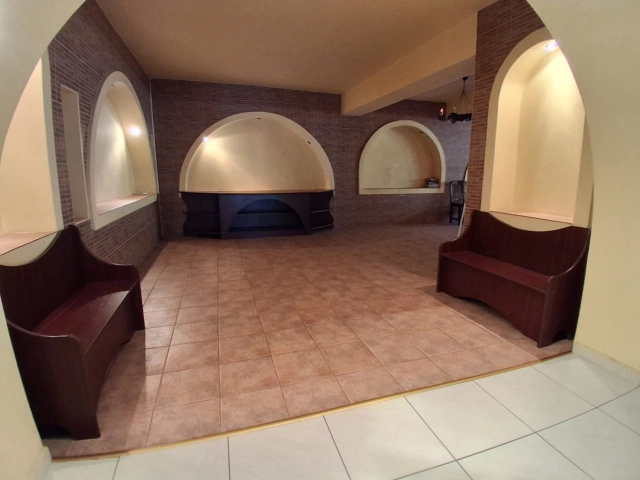 Casa 5 camere - Bucium