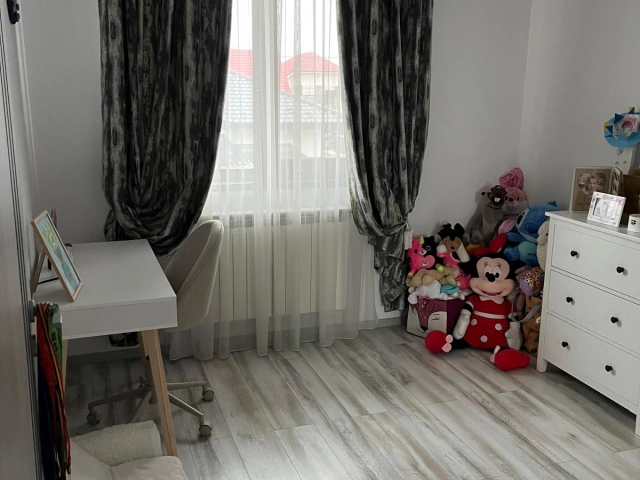 Casa 4 camere - Valea Adanca