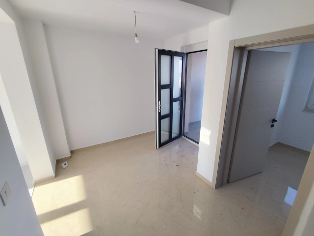 Casa 4 camere - Rediu
