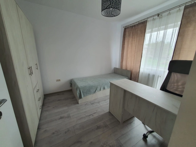 Casa 4 camere - Bucium