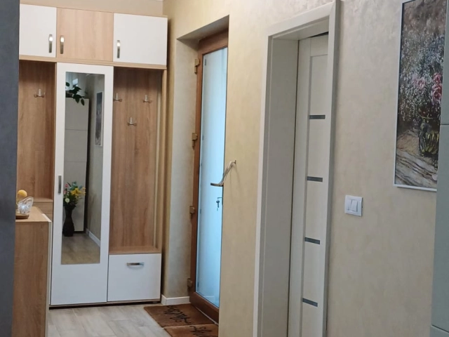 Casa 4 camere - Miroslava