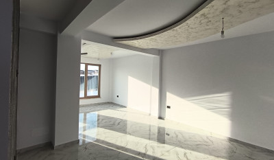 Casa de vanzare,  3 camere, 95mp, Popas Pacurari,  (Lucian Blaga, la 250m de Statia de autobuz) Iasi 153478