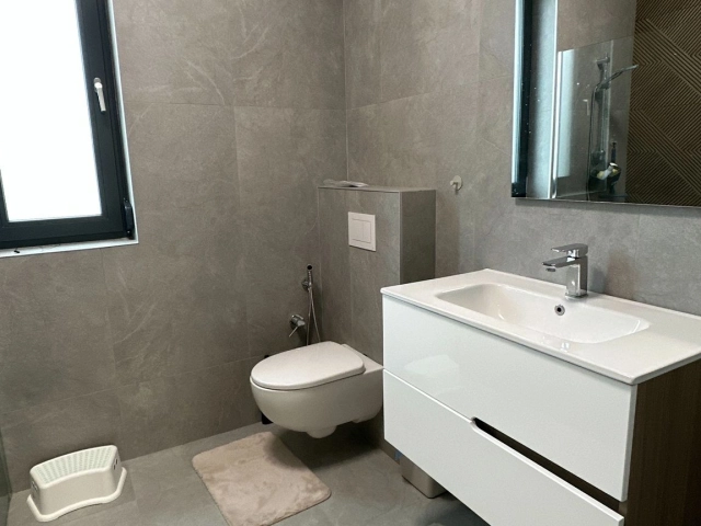 Casa 4 camere - Bucium