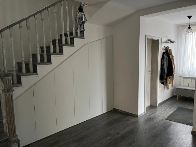 Casa 4 camere - Valea Adanca