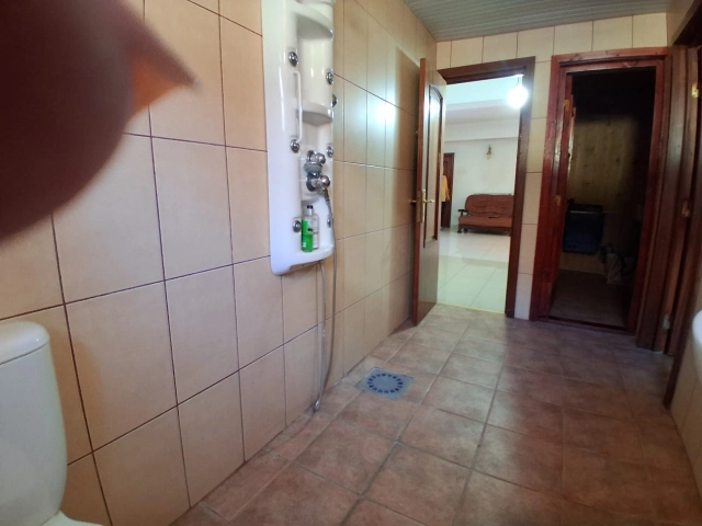 Casa 5 camere - Bucium