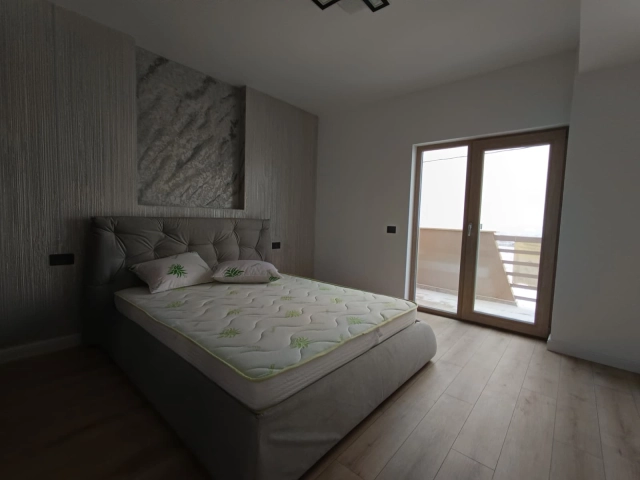 Casa 4 camere - Valea Lupului
