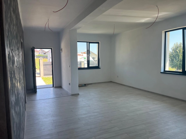 Casa 4 camere - CUG