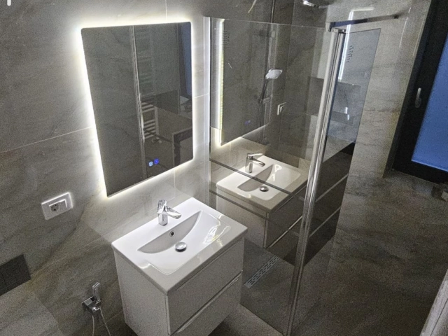 Casa 4 camere - Rediu