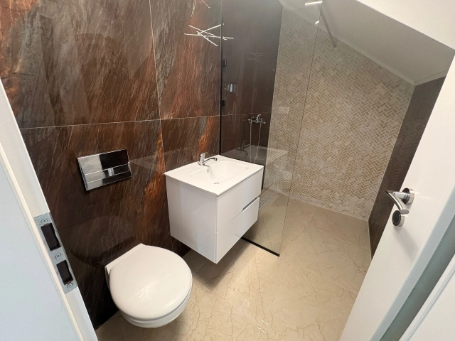 Casa 3 camere - CUG