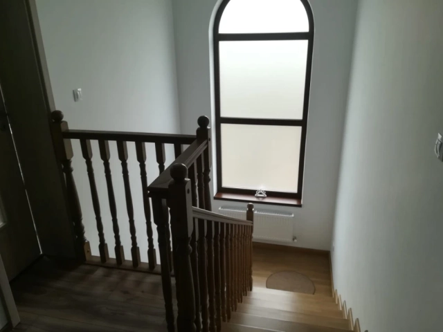 Casa 6 camere - Valea Lupului