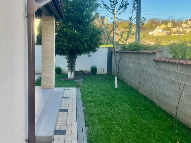Casa 4 camere - Valea Lupului
