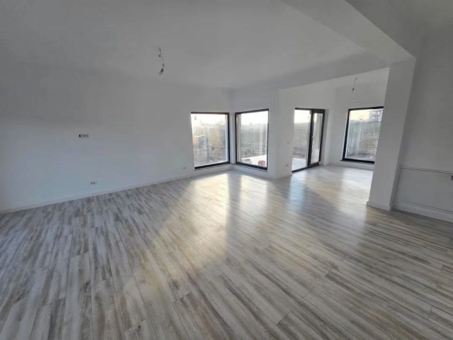 Casa 4 camere - Vorovesti