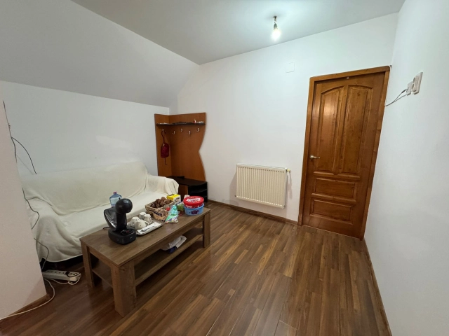 Casa 5 camere - Lunca Cetatuii
